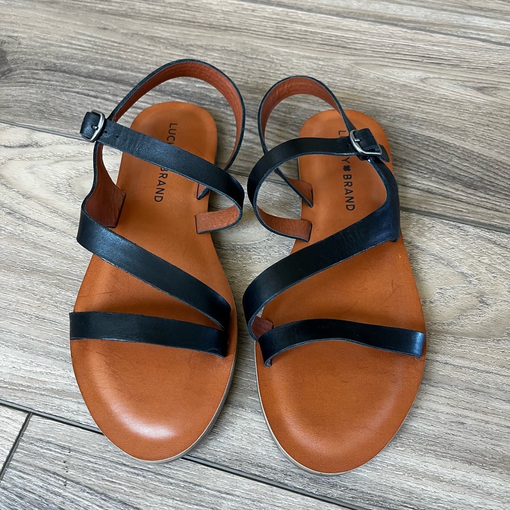 Lucky Brand Black Alexcia size 5.5 Sandals NWT